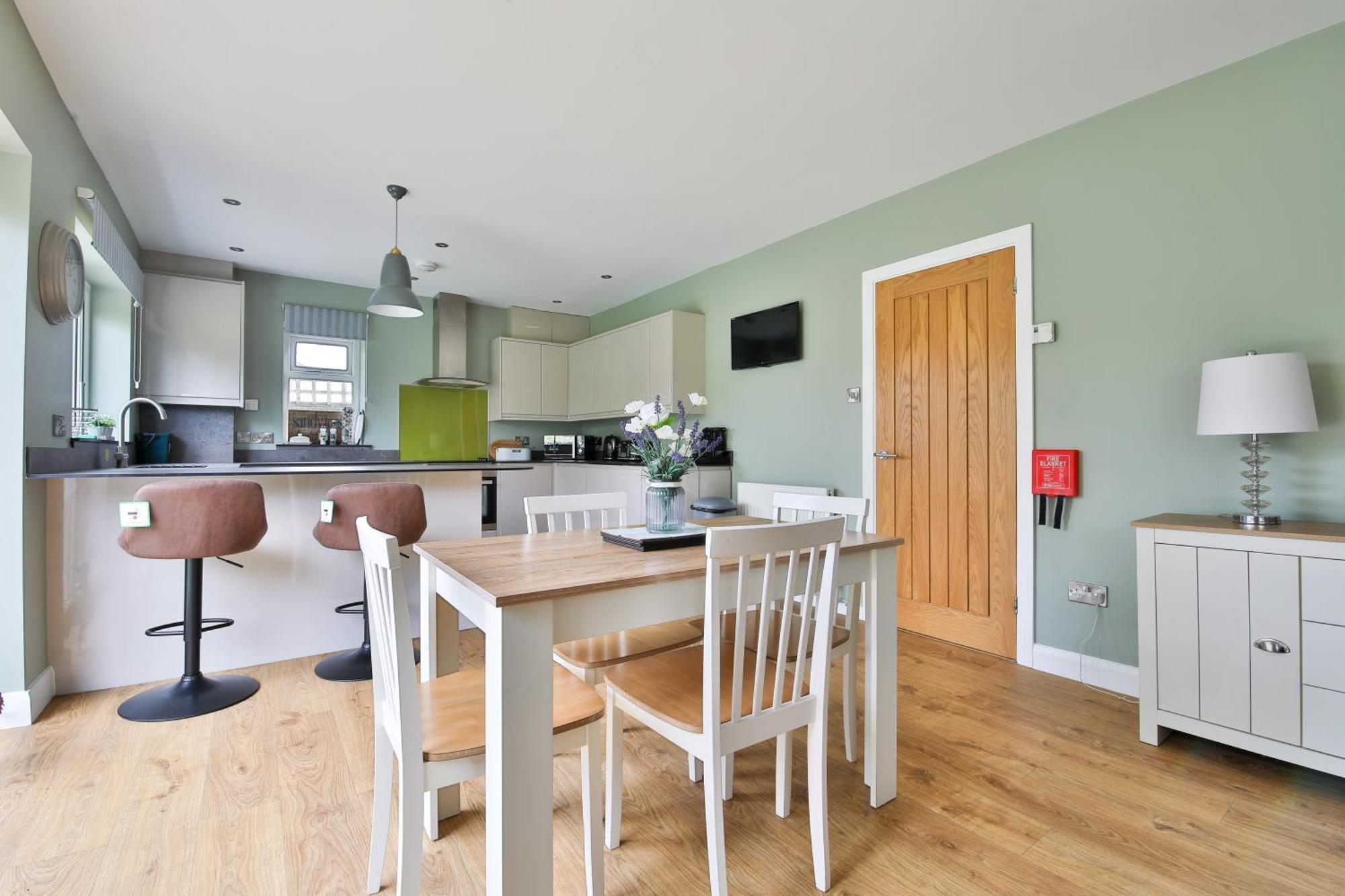 Holiday home Just Wales - Marshmallow Cottage, Oxwich Swansea