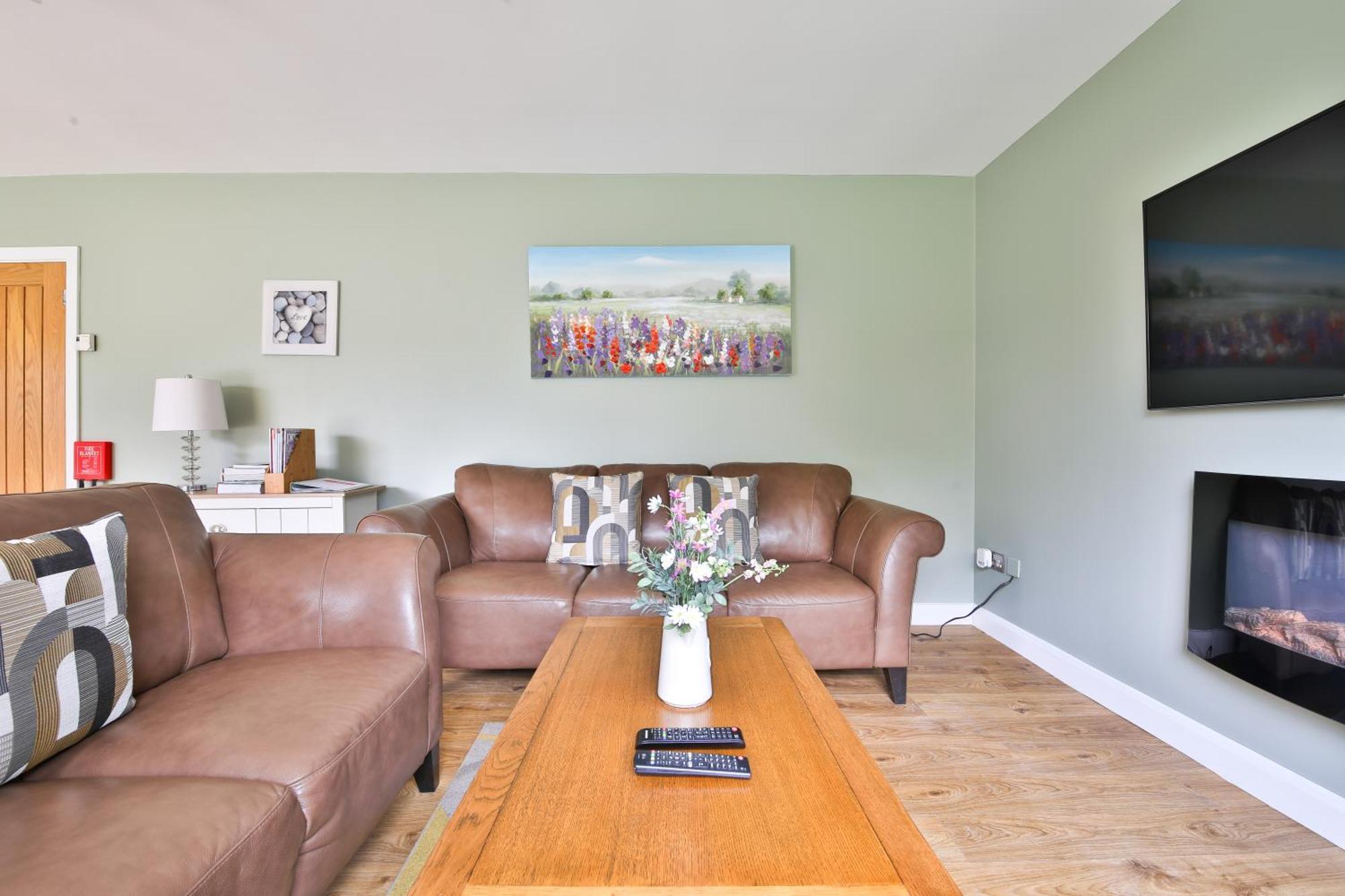 Just Wales - Marshmallow Cottage, Oxwich Holiday home *